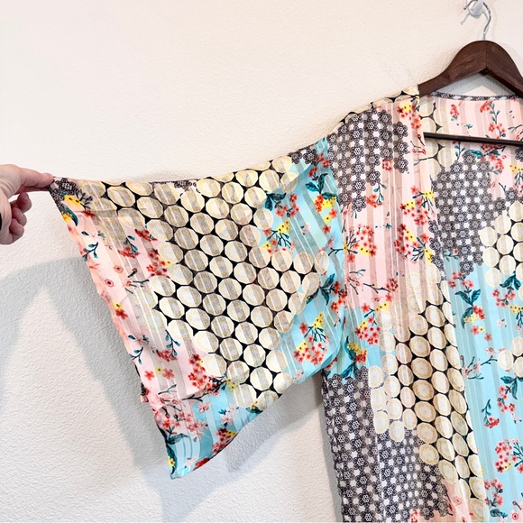 Boho Patchwork Kimono Floral Cottagecore Festival Layering One Size Sheer Top OS - Picture 2 of 7